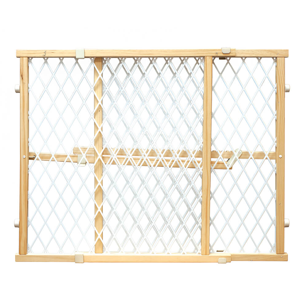 Four Paws Smart Essentials Locking w/ Mesh Wood Gate - 