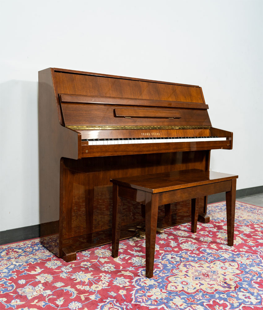 Young Chang E-101 Upright Piano Polished Mahogany SN: 1374078